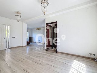 Chalet en venta en Entrepinos en Eliana (l´)