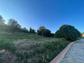 Solar en venta en Valdepiélagos