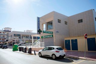 Local comercial en venta en Torrelamata - La Mata en Torrevieja