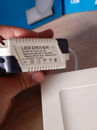 PANEL LEDS A ESTRENAR 17x17 cm – ¡GRAN OFERTA!