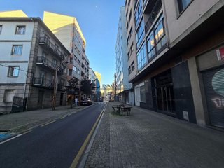 Local comercial en venta en Zona de Plaza de Barcelos en Pontevedra