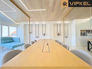 Oficina en venta en Ensanche en Coruña (A)