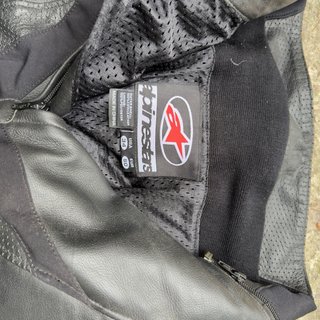 Pantalones Moto Dainese y Alpinestars