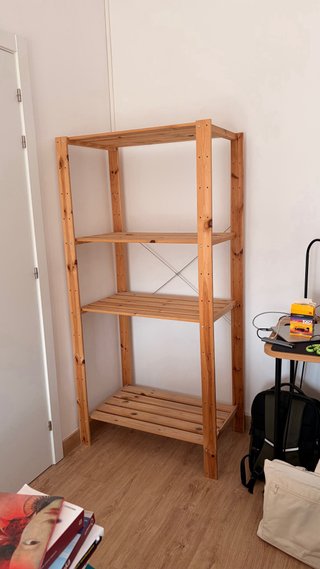 Urgente Estantería de pino IVAR