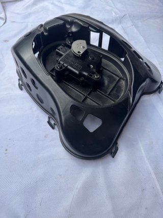 Buell XB12X 2006. Airbox con servo motor valvula