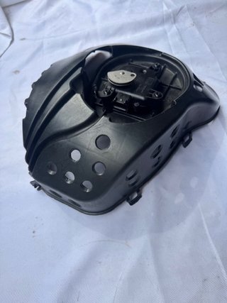 Buell XB12X 2006. Airbox con servo motor valvula