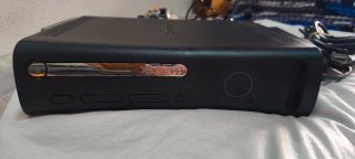 Xbox 360 con 2 mandos