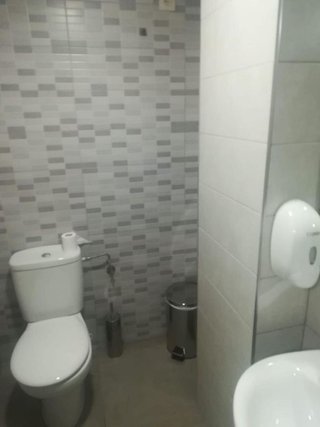 Local comercial en venta en Santa Cruz - Industria - Polígono Campollano en Albacete