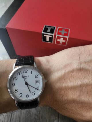 Tissot Everytime Medium - Vetro Zaffiro