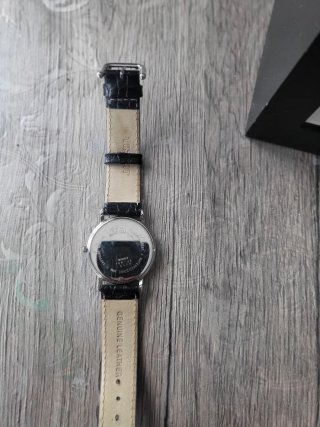 Tissot Everytime Medium - Vetro Zaffiro