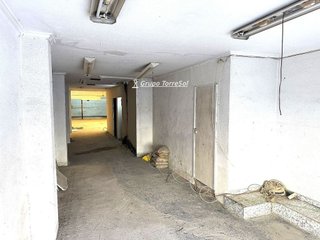 Local comercial en venta en Carrús Est - Camí dels Magros en Elche