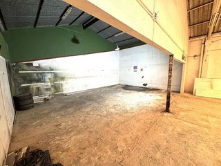 Local comercial en venta en Carrús Est - Camí dels Magros en Elche