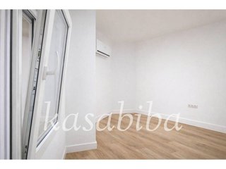 Piso en venta en Zona Avenida al Vedat en Torrent