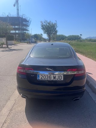 Jaguar XF 2010