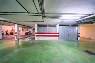 Garaje en venta en Zubia (La)