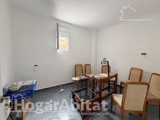 Local comercial en venta en Nuevo Centro en Sagunto