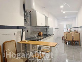 Local comercial en venta en Nuevo Centro en Sagunto