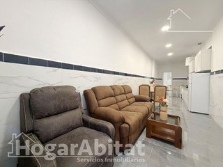 Local comercial en venta en Nuevo Centro en Sagunto