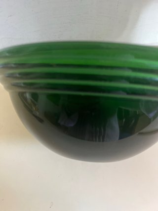 Coppa in vetro verde