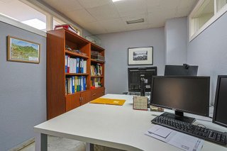 Oficina en venta en Colores - Entreparques en Sevilla