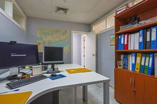 Oficina en venta en Colores - Entreparques en Sevilla
