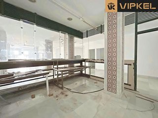 Local comercial en venta en Núcleo Urbano en Chiclana de la Frontera