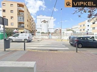 Local comercial en venta en Núcleo Urbano en Chiclana de la Frontera