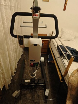 Grua eléctrica para levantar personas