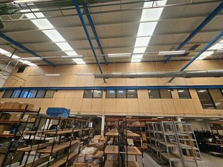 Nave industrial en alquiler en Sant Joan Despí