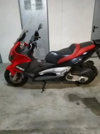 Moto scooter gilera nexus 250cc, con 42.000km,