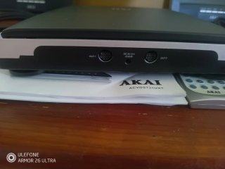 Reproductor DVD Portátil AKAI Doble Pantalla y usb