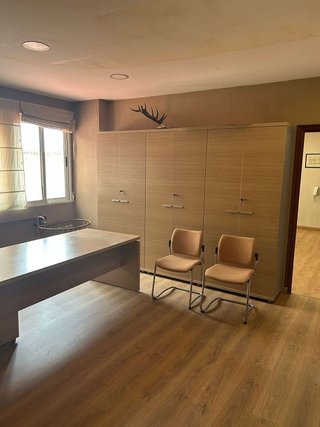 Oficina en alquiler en San Bartolomé - Millán de Priego en Jaén