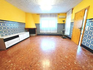 Chalet en venta en Urbanizaciones en Llíria