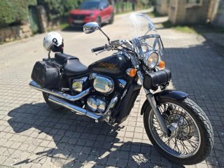 Honda Shadow Black Widow Negra