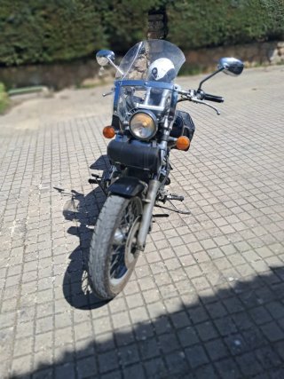 Honda Shadow Black Widow Negra
