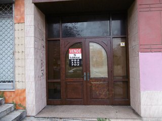 Local comercial en venta en El Coto en Gijón