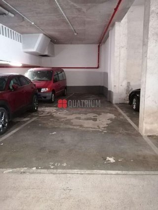 Garaje en venta en Campus Norte - San Caetano en Santiago de Compostela