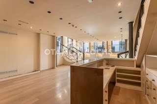 Local comercial en alquiler en Centre en Reus
