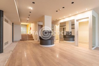 Local comercial en alquiler en Centre en Reus