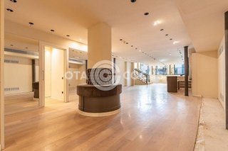 Local comercial en alquiler en Centre en Reus
