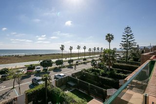 Casa adosada en alquiler en La Pineda en Castelldefels