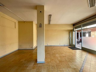 Local comercial en alquiler en Eixample Sud – Migdia en Girona