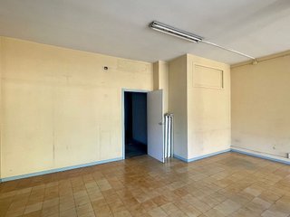 Local comercial en alquiler en Eixample Sud – Migdia en Girona