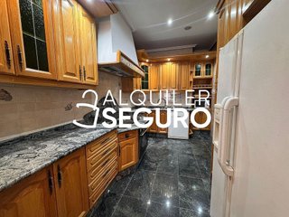 Chalet en alquiler en Puerta del Ángel en Madrid