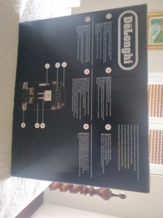 Cafetera DeLonghi Magnifica Evo