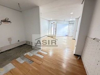 Local comercial en venta en Carcaixent