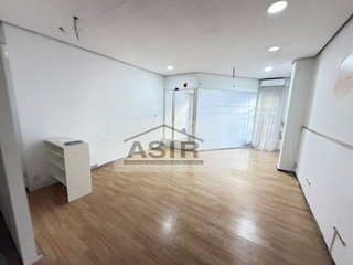 Local comercial en venta en Carcaixent