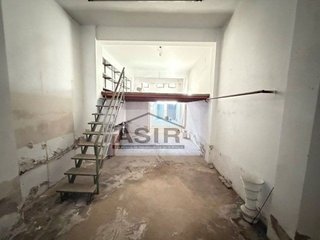Local comercial en venta en Carcaixent