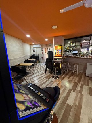 Bar en venta en La Vega Baixa en Valencia