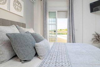 Casa pareada en venta en Salteras
